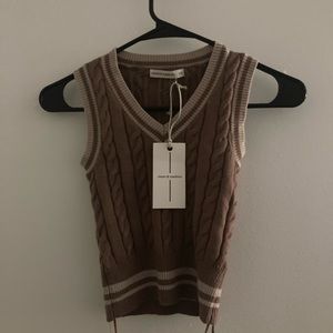 NWT Moon & Madison Varsity V Neck Sleeveless Sweater Vest